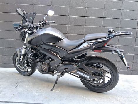 BAJAJ DOMINAR 400 