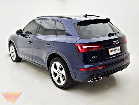 Audi Q5 S-Line 2.0 TFSI Quattro S-tronic