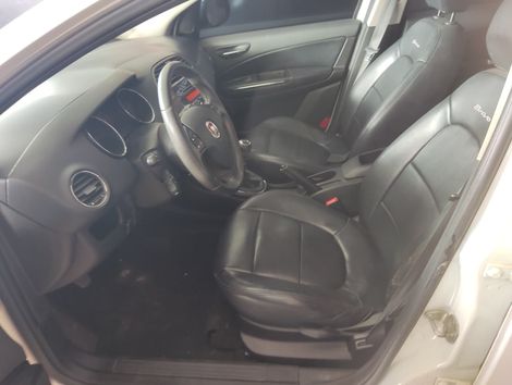 Fiat Bravo ESSENCE 1.8 Flex 16V 5p