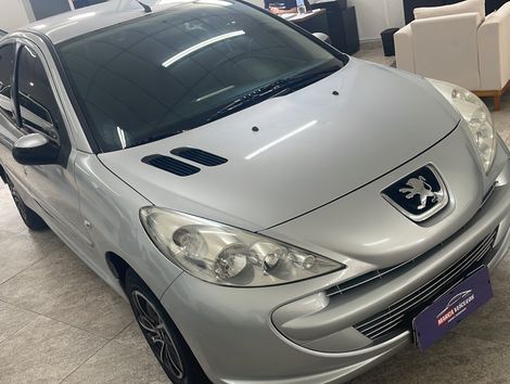 Peugeot 207 XR 1.4 Flex 8V 5p
