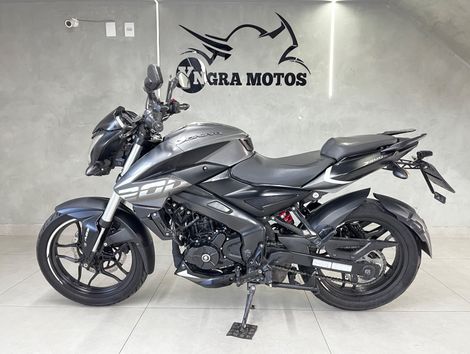 BAJAJ DOMINAR 200