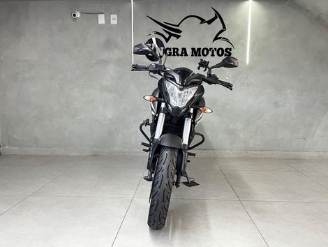 BAJAJ DOMINAR 200