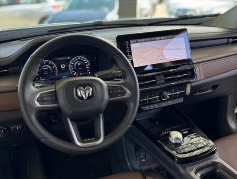 RAM RAMPAGE LAR. HURR. 4 2.0 TB CD 4X4  Aut.