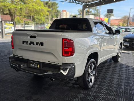 RAM RAMPAGE LAR. HURR. 4 2.0 TB CD 4X4  Aut.