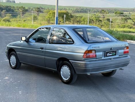 Ford Escort GL 1.6i / 1.6