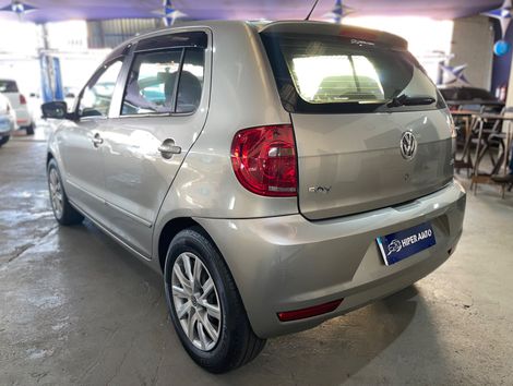 VolksWagen Fox 1.6 Mi Total Flex 8V 5p