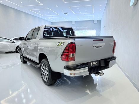 Toyota Hilux CD SRV 4x4 2.7 Flex 16V Aut.