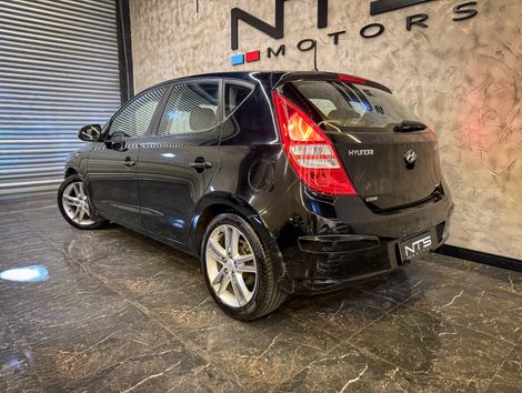 Hyundai i30 2.0 16V 145cv 5p Aut.