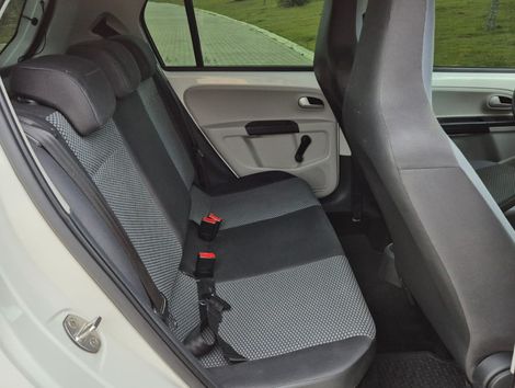 VolksWagen up! move 1.0 TSI Total Flex 12V 5p