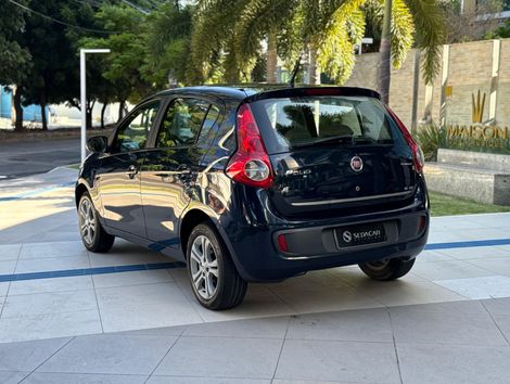 Fiat Palio ESSENCE 1.6 Flex 16V 5p