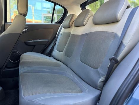 Fiat Palio ESSENCE 1.6 Flex 16V 5p