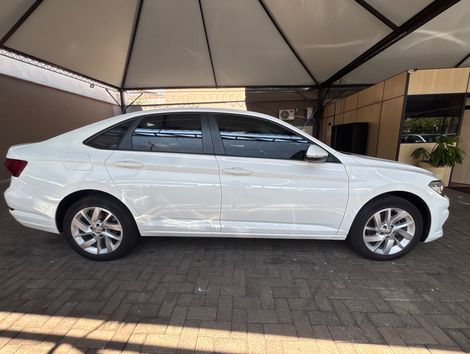 VolksWagen JETTA Comfort. 250 TSI 1.4 Flex 16v Aut.