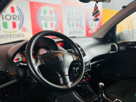Peugeot 207 Sedan Passion XR 1.4 Flex 8V 4p
