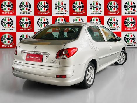Peugeot 207 Sedan Passion XR 1.4 Flex 8V 4p
