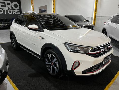 VolksWagen Nivus Highline 1.0 200 TSI Flex Aut.