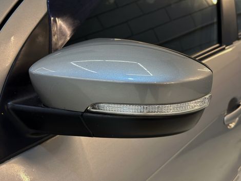 VolksWagen VOYAGE COMF/Highli. 1.6 T.Flex 8V 4p