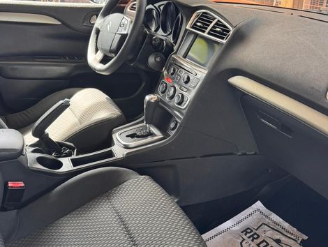 Citroën C4 LOUNGE Tendance 2.0 Flex 4p Aut.