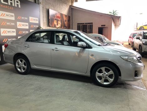 Toyota Corolla XEi 2.0 Flex 16V Aut.