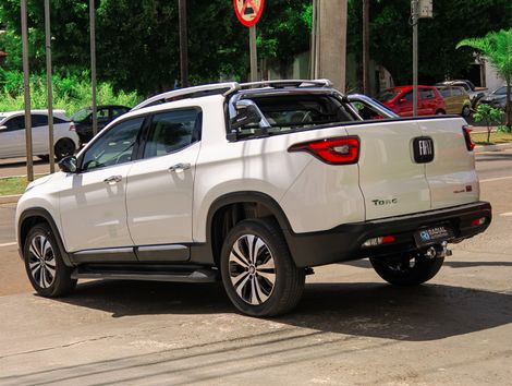 Fiat Toro Volcano 1.3 T270 4x2 Flex Aut.