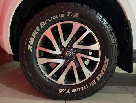 Nissan Frontier LE CD 4x4 2.3 Bi-TB Diesel Aut.