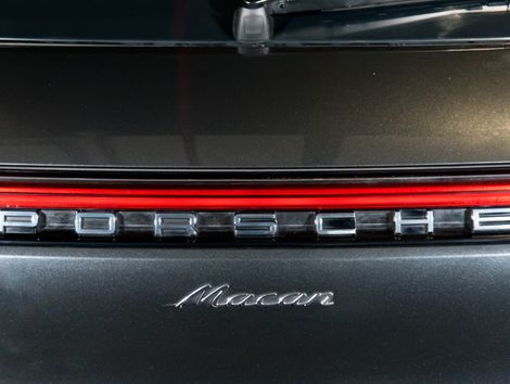 Porsche Macan 2.0 Turbo