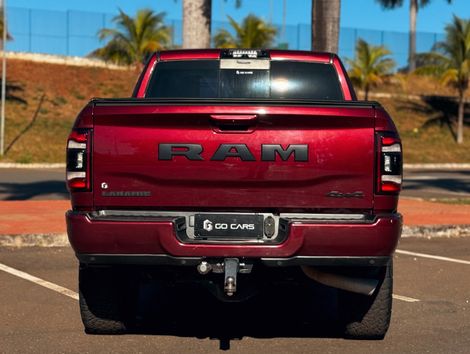 RAM 2500 LARAM. 6.7 NIGHT ED. TB CD 4x4 Die.