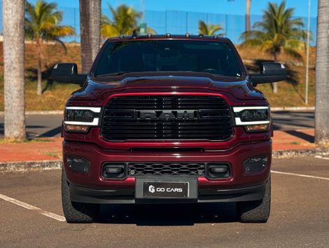 RAM 2500 LARAM. 6.7 NIGHT ED. TB CD 4x4 Die.