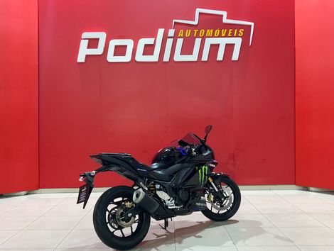 YAMAHA YZF R-3 321/ABS