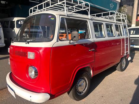 VolksWagen Kombi Standard/ Luxo/ Série Prata