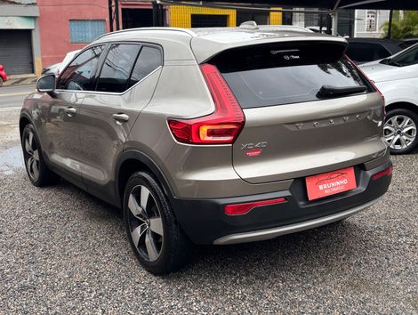 Volvo XC 40 T-5 INSC. EXPRE. 1.5 FWD (Híbrido)