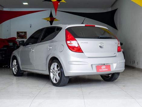 Hyundai i30 2.0 16V 145cv 5p Aut.