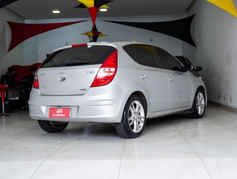 Hyundai i30 2.0 16V 145cv 5p Aut.