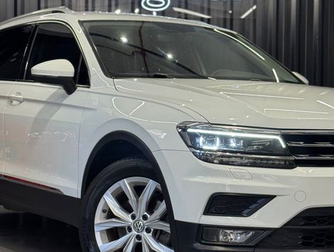 VolksWagen TIGUAN Allspac Comf 250 TSI 1.4 Flex