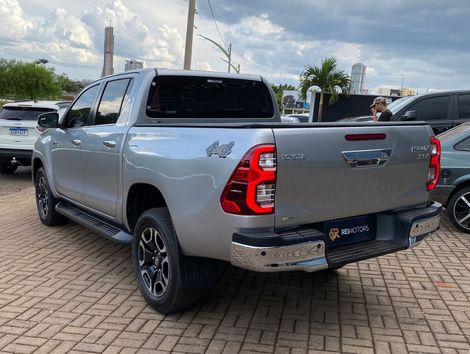 Toyota Hilux CD SRX 4x4 2.8 TDI 16V Diesel Aut.