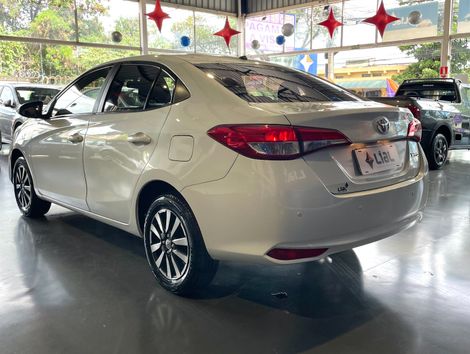 Toyota YARIS XL Sedan 1.5 Flex 16V 4p Mec.