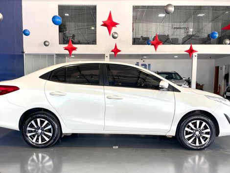 Toyota YARIS XL Sedan 1.5 Flex 16V 4p Mec.