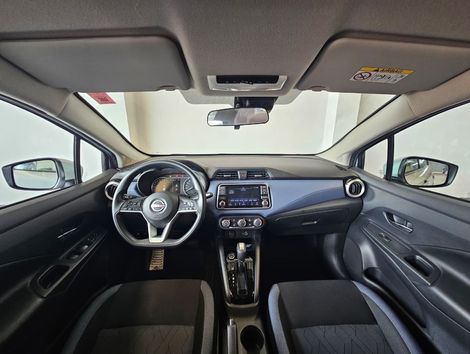 Nissan VERSA Advance 1.6 16V Flex Aut.