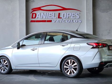 Nissan VERSA Advance 1.6 16V Flex Aut.