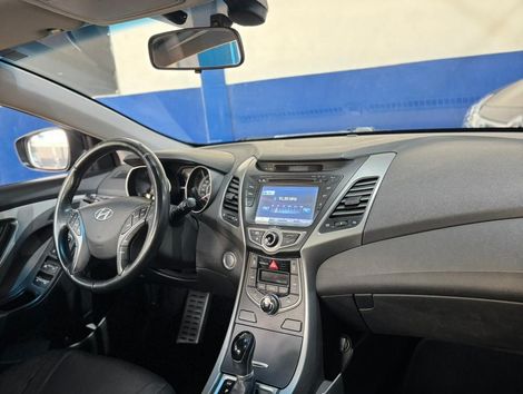 Hyundai Elantra GLS 2.0 16V Flex Aut.