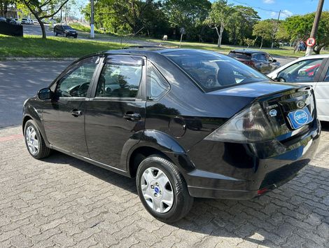 Ford Fiesta Sedan SE 1.6 8V Flex 4p