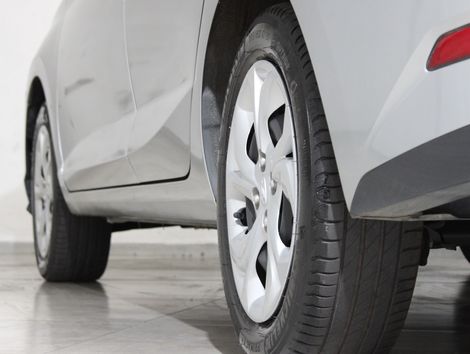 Hyundai HB20S Comfort Plus 1.0 Flex 12V Mec.