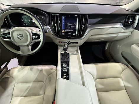 Volvo XC 60 T-5 MOMENTUM 2.0 254cv AWD 5p