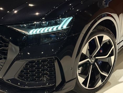 Audi RS Q8 4.0 Bi-TB V8 FSI Quattro Tiptronic