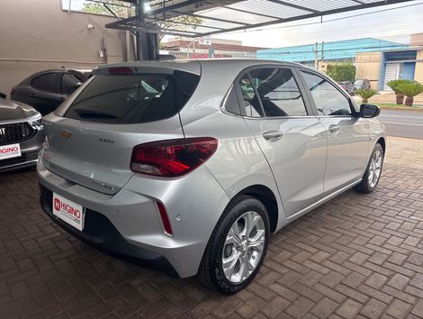 Chevrolet ONIX HATCH PREM. 1.0 12V TB Flex 5p Aut.