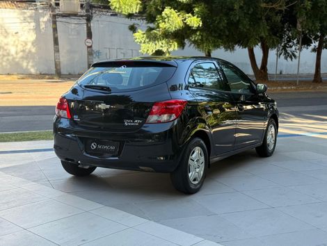 Chevrolet ONIX HATCH Joy 1.0 8V Flex 5p Mec.