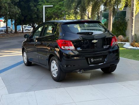 Chevrolet ONIX HATCH Joy 1.0 8V Flex 5p Mec.