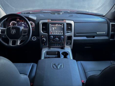 RAM CLASSIC LARAMIE 5.7 CD V8 4X4 Aut.