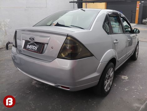 Ford Fiesta Sed. 1.6 8V Flex 4p