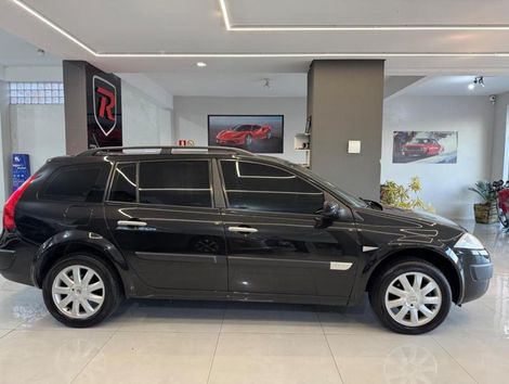 RENAULT 1.6 DYNAMIQUE GRAND TOUR 16V FLEX 4P MANUAL