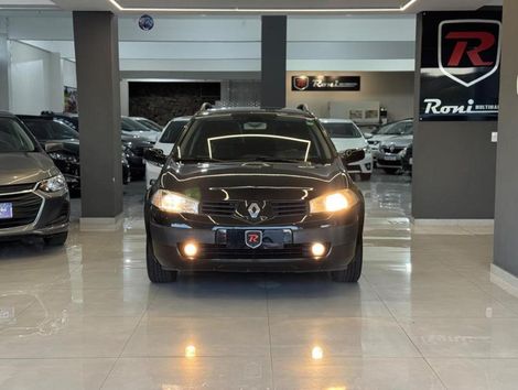 RENAULT 1.6 DYNAMIQUE GRAND TOUR 16V FLEX 4P MANUAL